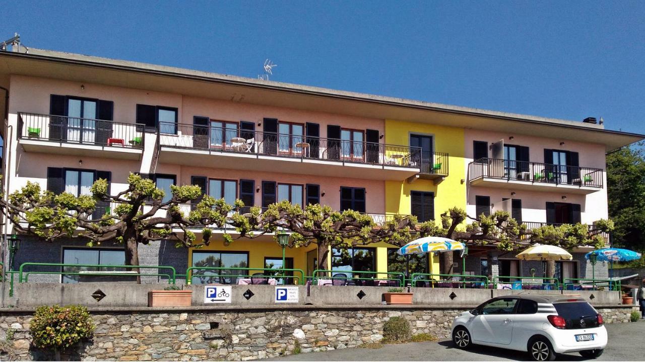 Hotel La Capannina Massino Visconti Exterior foto